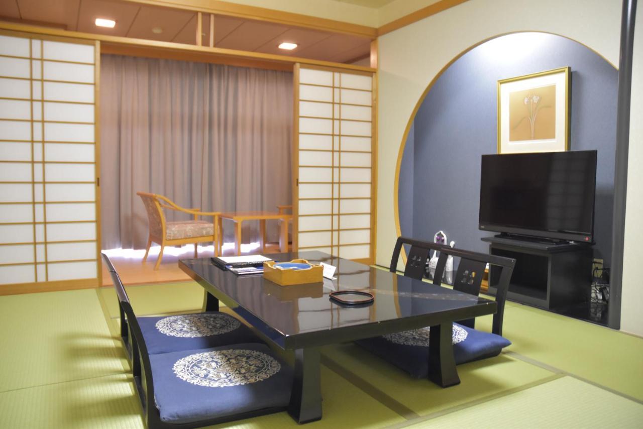 The Gran Resort Elegante Awajishima المظهر الخارجي الصورة